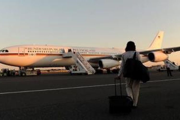 Sebuah pesawat kenegaraan Jerman yang biasa digunakan Kanselir Angela Merkel untuk melakukan kunjungan kerja diparkir di Bandara Tegel, Berlin.