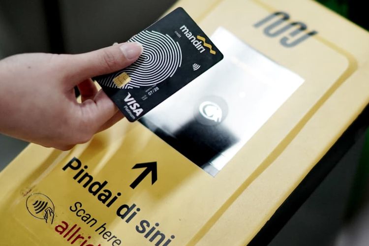 Naik MRT Jakarta Pakai Kartu Kredit Mandiri Bisa Dapat Cashback 50 Persen
