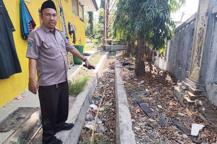 Area Pemkab Bangkalan Diduga Jadi Tempat Mesum, 2 Orang Diamankan Warga