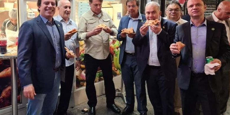 Menkes Brasil Positif Covid-19 Setelah Dampingi Presiden Bolsonaro dalam Sidang Umum PBB - Vimarsana News