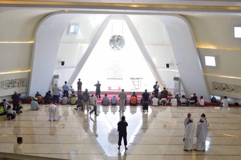 6 Fakta Tudingan Iluminati di Masjid Al Safar, Ustaz Bantah Jatuhkan Ridwan Kamil hingga Penjelasan Bentuk Segitiga