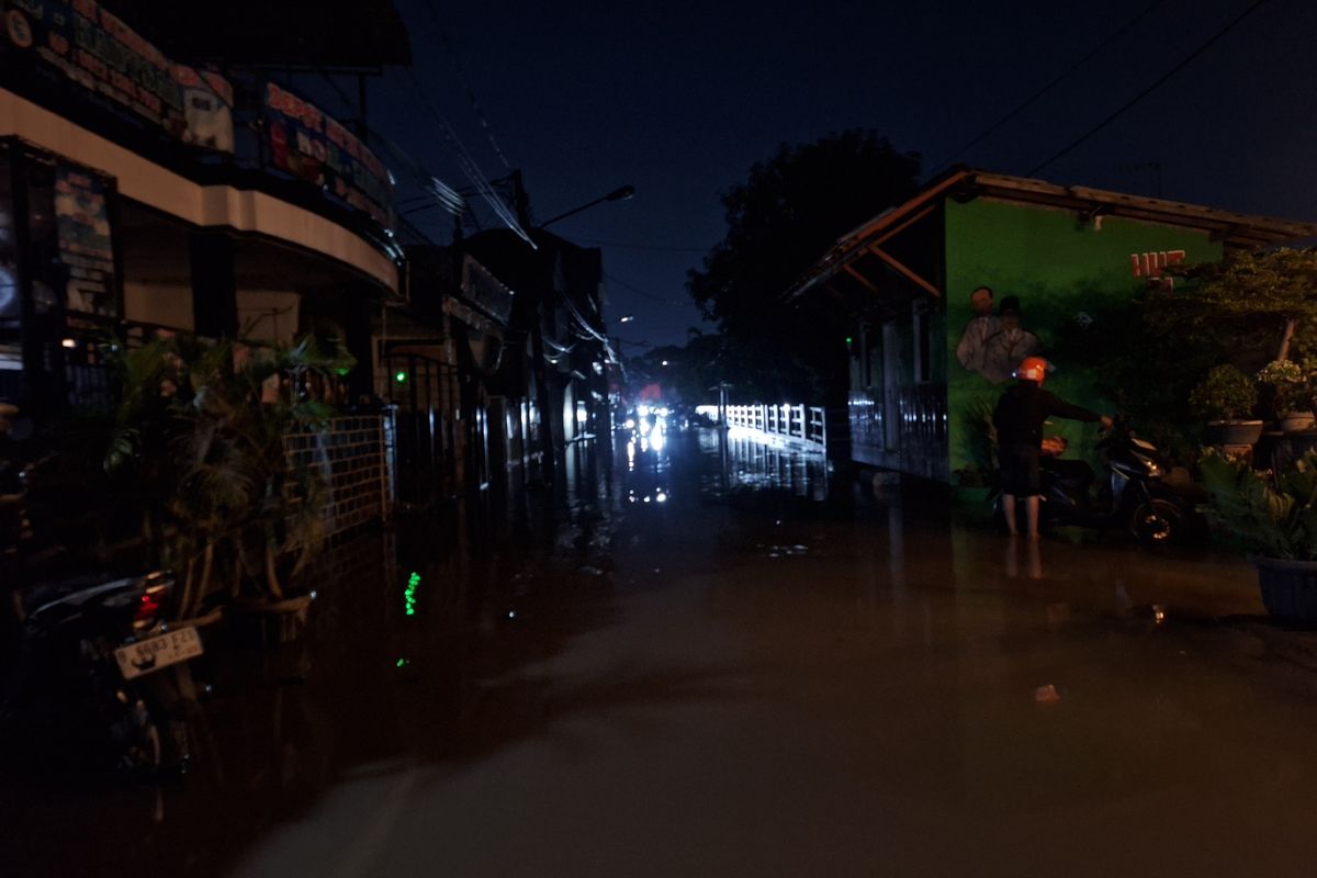 Perumahan Duren Jaya Bekasi Gelap Gulita Imbas Terendam Banjir