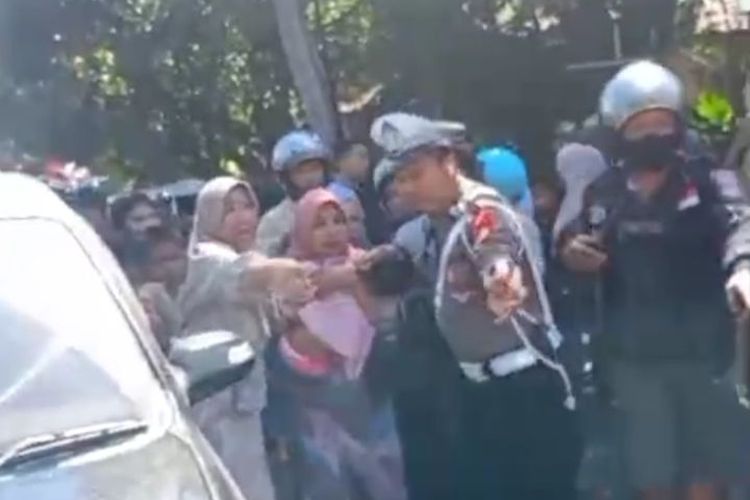 Oknum Perwira Polisi di Bone Terobos Lampu Merah, Tewaskan Balita yang Hendak Nonton HUT RI ke 81