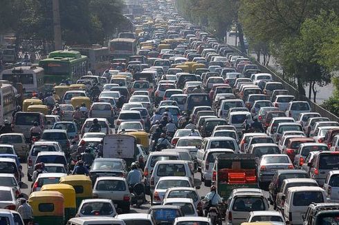 Alasan Anda Dilarang Buka Jendela Saat Macet Mudik Nanti