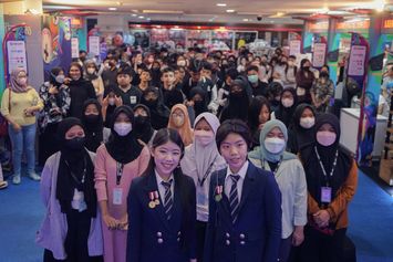 Apa Kata Mischa dan  Devon Tentang Buku “ Rumus Rumus Juara”