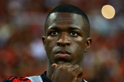 Real Madrid Resmi Perkenalkan Vinicius Junior