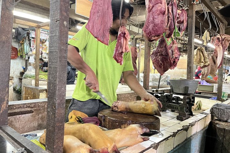 Sepekan Jelang Idul Adha, Harga Daging Ayam dan Sapi di Surabaya Justru Turun 
