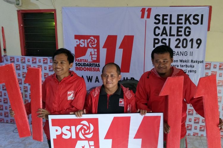 PSI Jatim sosialisasi nomor urut 11 di Surabaya.