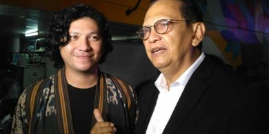 Gading Marten dan Roy Marten menghadiri Malam Puncak Anugerah Piala Citra 2018 di Teater Besar Taman Ismail Marzuki, Cikini, Jakarta Pusat, Minggu (9/12/2018).