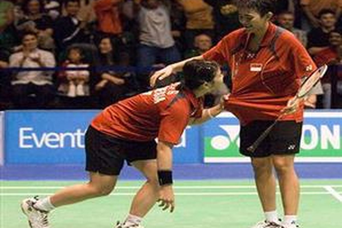 Vita Marissa (kanan), bersama pasangannya Nadya Melati maju ke semifinal India Terbuka.