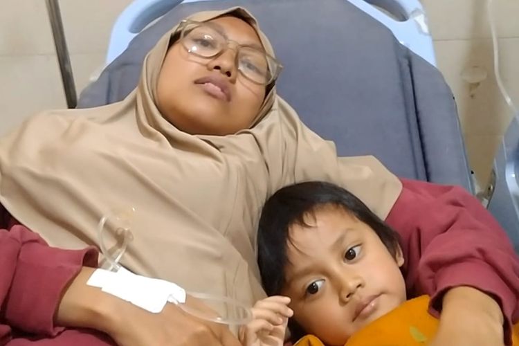 Cerita Ibu dan 2 Anaknya di Batang Diduga Keracunan MBG, Pusing, Mual, dan Diare Setelah Makan Sisa Telur