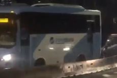 Bus Transjakarta Tabrak Mobil, Ini Kata Pengelola