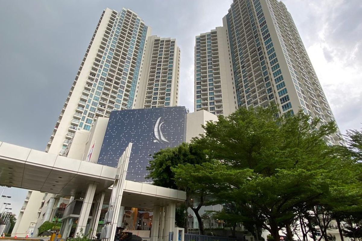 Apartemen Ancol Mansion di Pademangan, Jakarta Utara tak mengalami keretakan usai gempa bumi di Cianjur pada Senin (21/11/2022) lalu. Retak rambut itu disebut sudah ada sejak lama. 