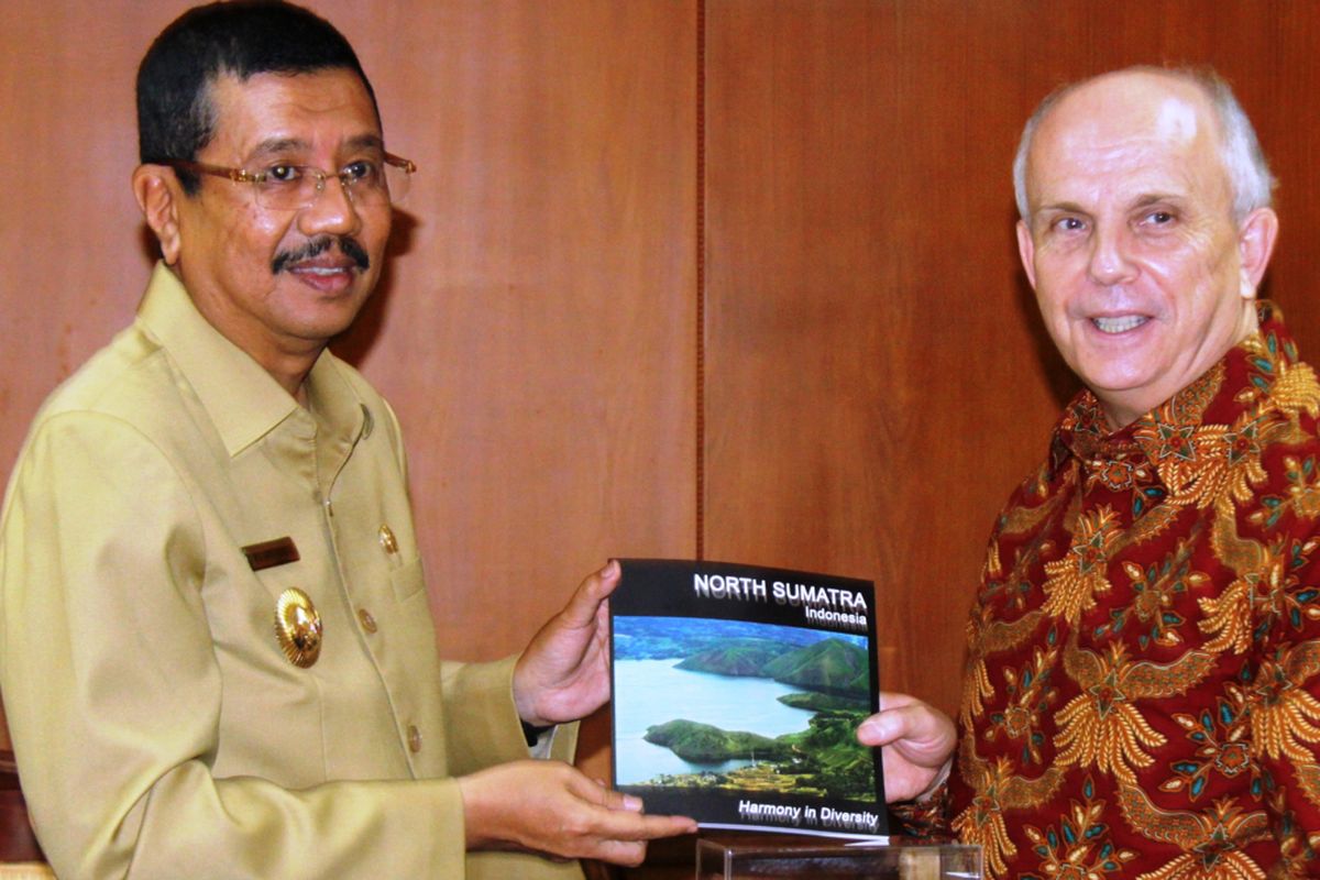 Gubernur Sumatera Utara Tengku Erry Nuradi dan Duta Besar Amerika Serikat untuk Indonesia Joseph R Donovan Jr, Jumat (7/7/2017)