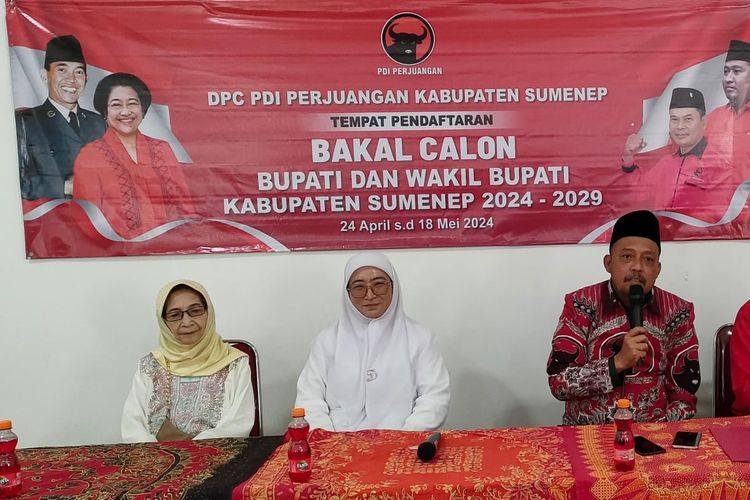 Wakil Bupati (Wabup) Sumenep, Dewi Khalifah saat berada di kantor DPC PDI Perjuangan Kabupaten Sumenep. 