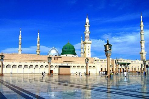 Masjid Nabawi Kembali Dibuka, Ini 10 Protokol yang Diberlakukan