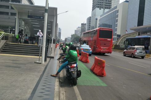 Dishub DKI: Jalur Sepeda Banyak Diokupasi Ojek Online dan Parkir Mobil