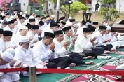 Pemkot Palembang Gelar Sholat Istisqa di Tengah Kabut Asap dan Ancaman Karhutla