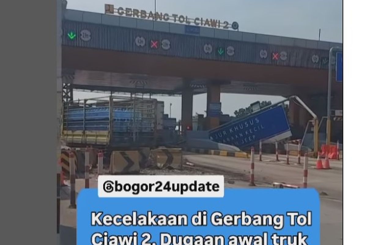 Sebuah truk diduga mengalami rem blong dan menabrak Gerbang Tol Ciawi 2, Senin (2/6/2025).
