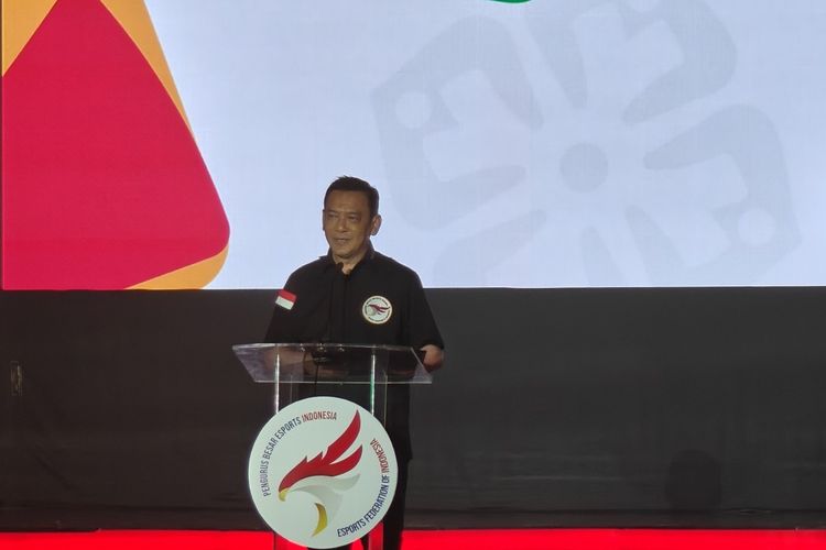 Ketua Harian Pengurus Besar Esports Indonesia (PBESI), Bambang Sunarwibowo dalam Pekan Olahraga Nasional (PON) XXI 2024 Aceh Sumatera Utara (Sumut) untuk cabang olahraga (cabor) e-sports di Medan International Convention Center, Jumat (13/9/2024).