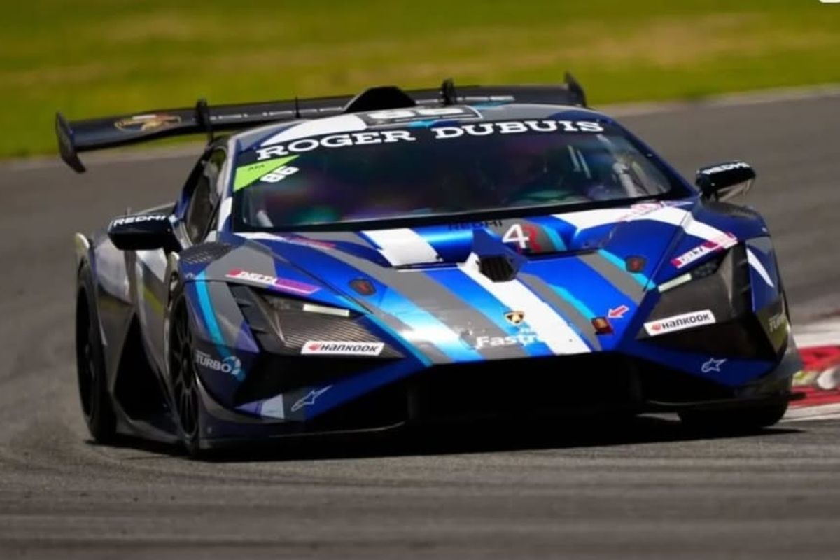 Duet pembalap Indonesia, H Dypo Fitra dan Umar Abdullah, meraih podium kedua pada ajang Lamborghini Super Trofeo Asia 2025 Round 3 Race 1 di Fuji International Speedway, Jepang, Sabtu (28/6/2025).