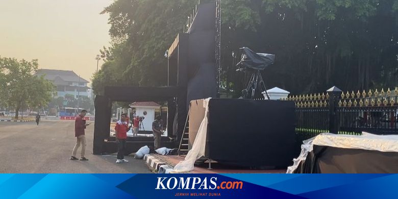 Tiga Videotron Dipasang di Depan Istana Merdeka untuk Acara Pisah Sambut Jokowi-Prabowo