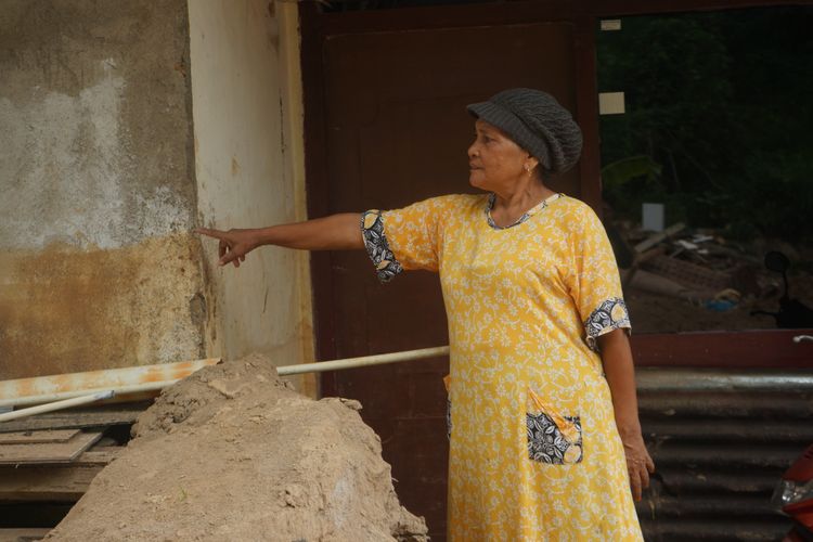 Kisah Mariati, Penyintas Banjir Padang Kehilangan Rumah dan Ladang, Kuras Tabungan dan Pantang Menyerah