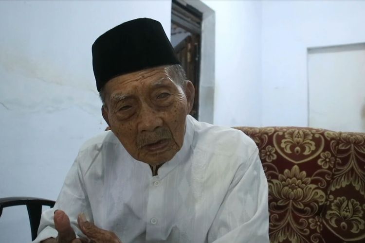Inilah Mbah Harjo Mislan, kakek berusia 109 tahun asal Desa Bedingin, Kecamatan Sambit, Kabupaten Ponorogo, Jawa Timur yang akan berangkat ibadah haji tahun ini.
