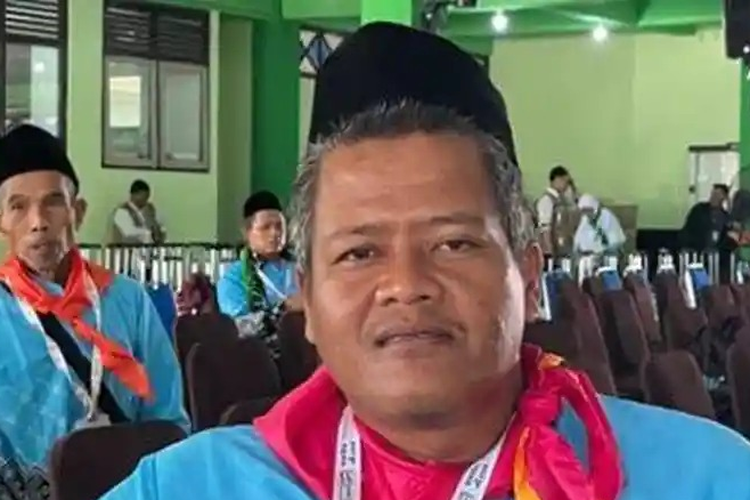 Perjalanan Penjual Pentol Asal Semarang, Muqorobbin Akhirnya Berangkat Haji Berkat Nabung Sejak 2004