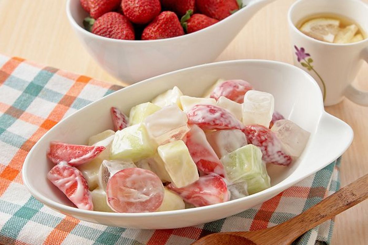 Salad buah jelly.