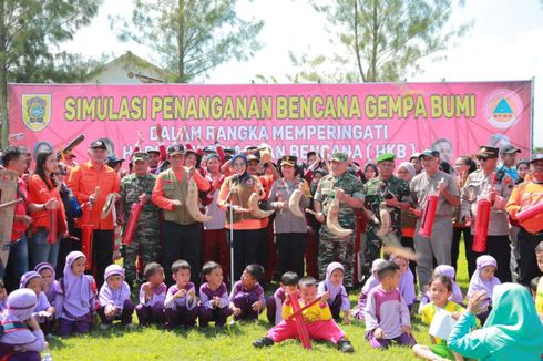 Peringati Hari Kesiapsiagaan Bencana (HKB) 2024, BPBD Kabupaten Klaten Gelar Simulasi Penanganan Gempa Bumi di Desa Gesikan