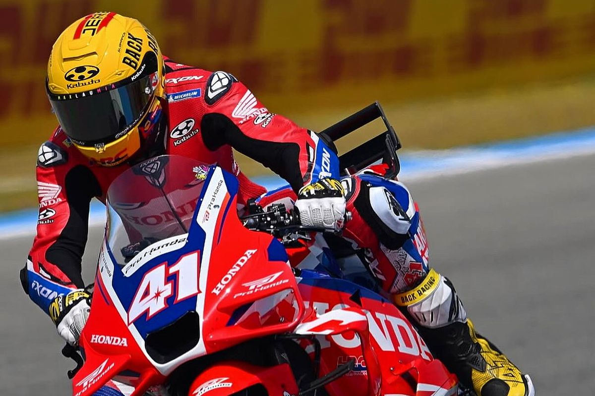 Aleix Espargaro saat berlaga pada MotoGP Spanyol 2025