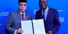 Bawa Pesan Presiden ke Swiss, Menaker Serahkan Ratifikasi Konvensi ILO 188 demi Lindungi Awak Kapal dari Eksploitasi 