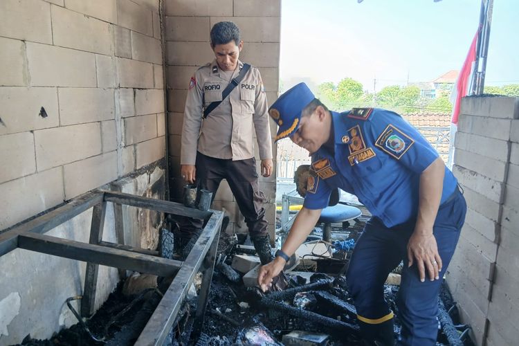 Perangkat Komputer Picu Kebakaran Rumah di Banyuwangi, Kerugian Rp 100 Juta