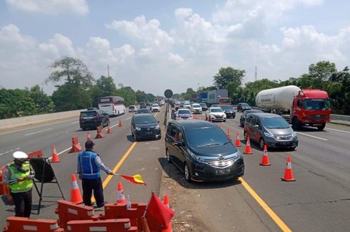 Lalu Lintas Cikampek Mulai Padat, Contraflow Diberlakukan