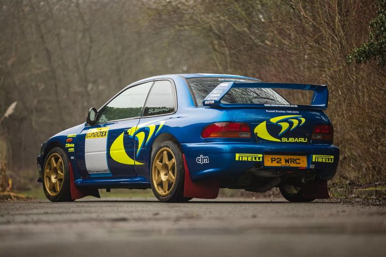 Mobil balap Subaru Impreza S5 WRC ?P2 WRC? yang dikendarai mendiang Colin McRae dan co-driver Nicky Grist di WRC Reli Monte Carlo 1997, dijual oleh balai lelang Silverstone Auctions. 