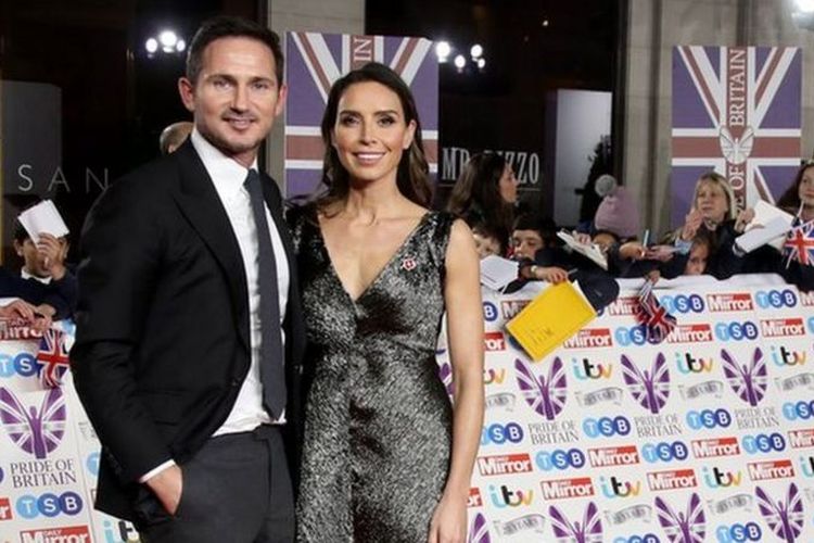 Frank Lampard (kiri) bersama istrinya, Christine.