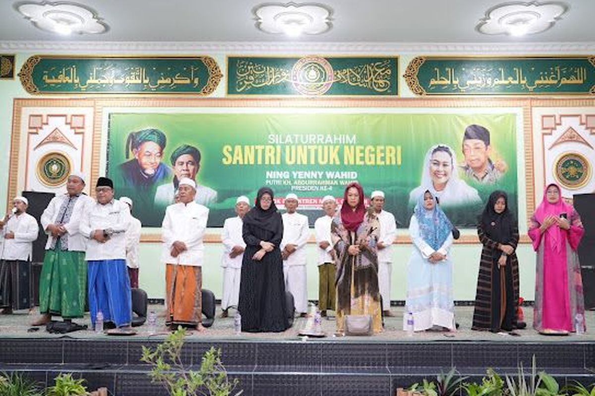 Yenny Wahid saat silaturahmi di Ponpes Nurul Qurnain Jember pada Rabu (22/11/2023) 