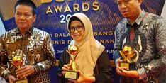 Walkot Pematang Siantar Kembali Raih TOP Pembina BUMD Awards 2023