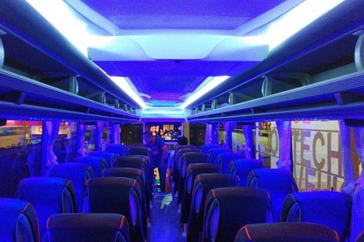 kabin bus malam