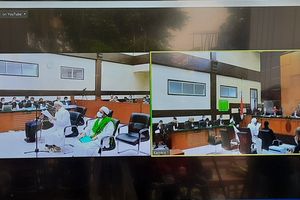 Bacakan Pleidoi, Rizieq Bandingkan Tuntutan Jaksa Terhadapnya yang Lebih Berat daripada Djoko Tjandra