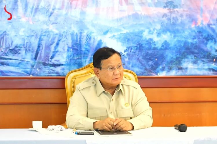 Prabowo Akan Tambah 1.500 Personel TNI untuk Tangani Karhutla Kalimantan