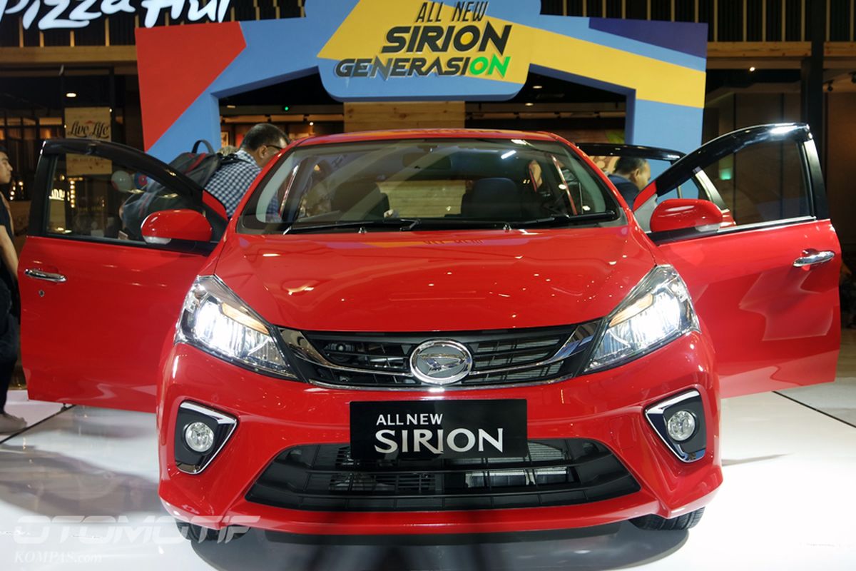 Generasi ketiga Daihatsu Sirion meluncur di Jakarta, Selasa (13/1/2018). Lampu depan semua LED, tidak ada proyektor.