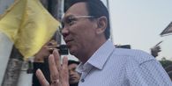 Pelayat Berdatangan ke Rumah Duka Suami Najwa Shihab, Ada Anies hingga Ahok
