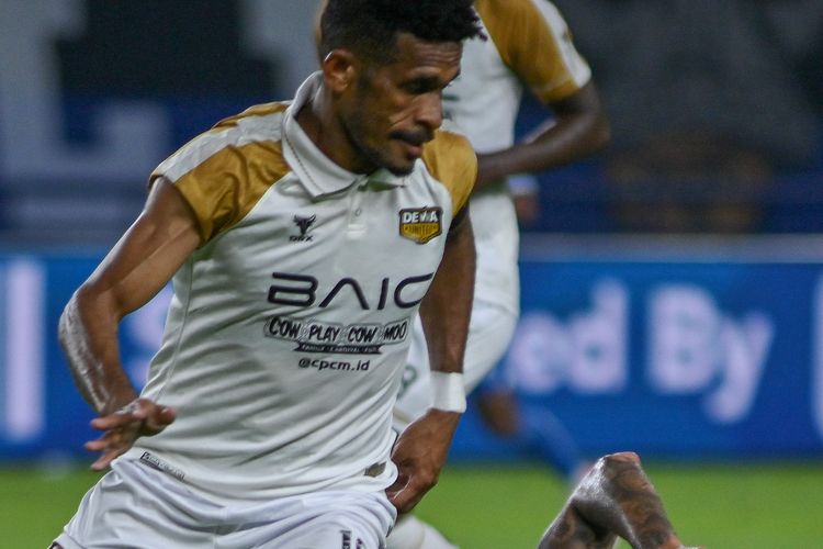 Hasil Madura United Vs Dewa United 1-2: Ricky Kambuaya Pimpin Comeback Tim Tamu
