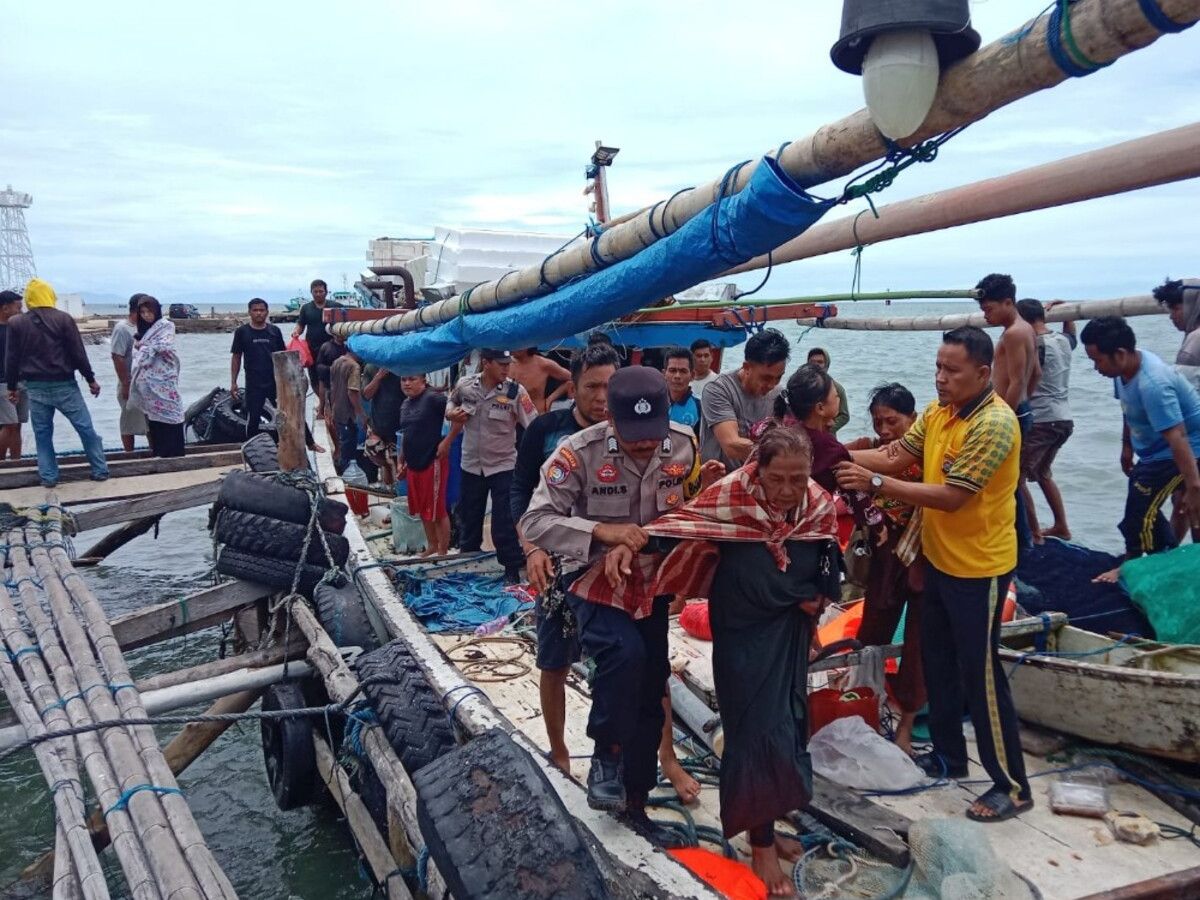 Kronologi KM Cahaya Intan Celebes Tenggelam di Teluk Bone hingga Evakuasi  Penumpang ke Kapal Nelayan