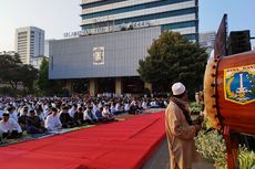 3.000 Jemaah Ikuti Shalat Idul Fitri Bersama di Halaman Balai Kota DKI Jakarta
