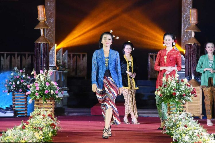 Festival Kebaya Nusantara di Kabupaten Purwakarta, Sabtu (21/12/2019).