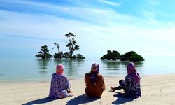 Menyelisik Potensi Wisata Ramah Muslim di Indonesia