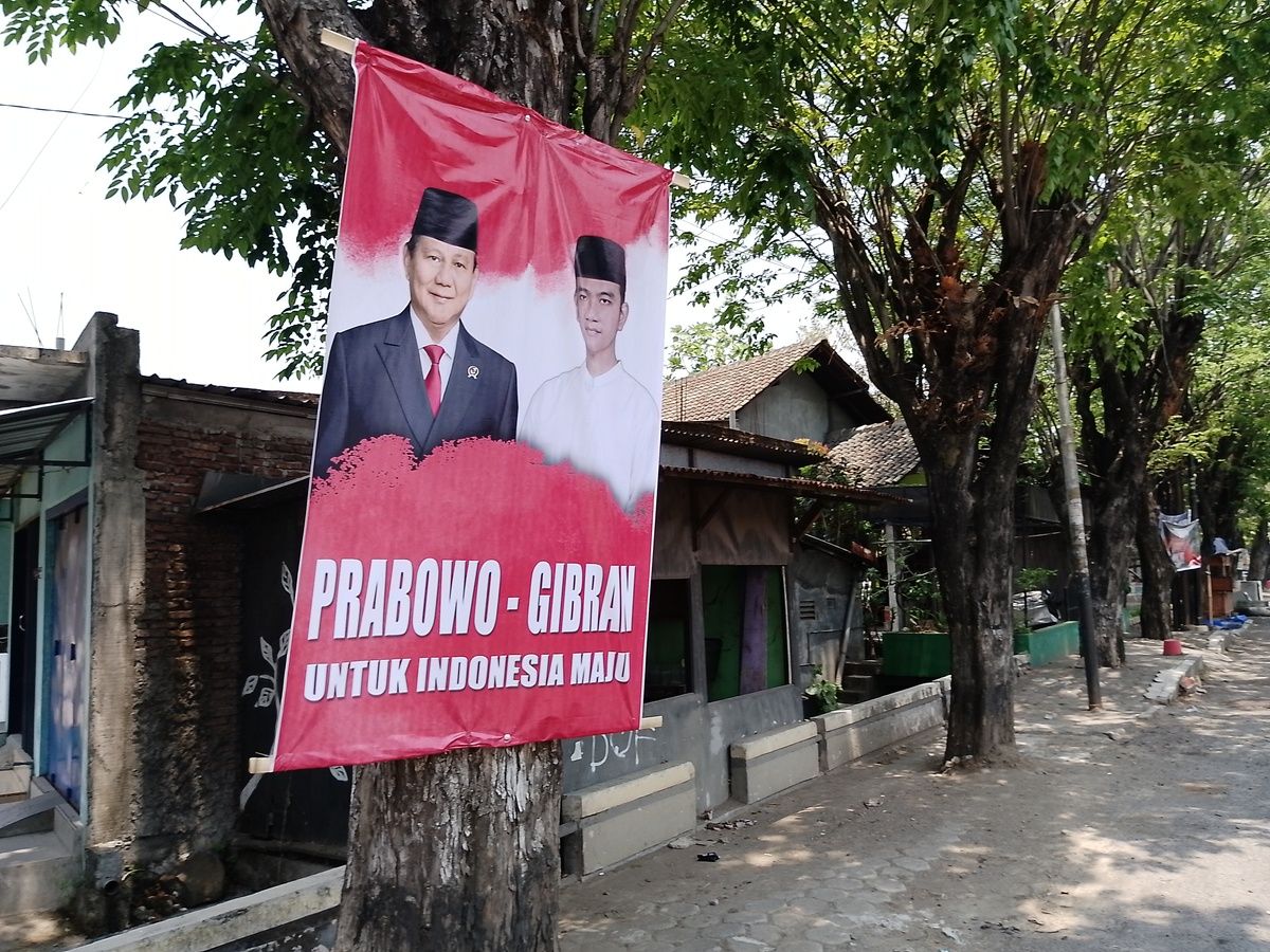Beredar Spanduk Prabowo-Gibran, Gerindra Kendal: Itu dari Masyarakat